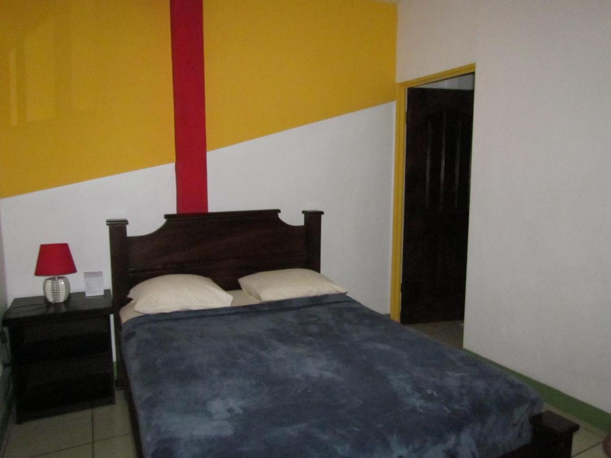 Hostel Shakti Сан Хосе Екстериор снимка