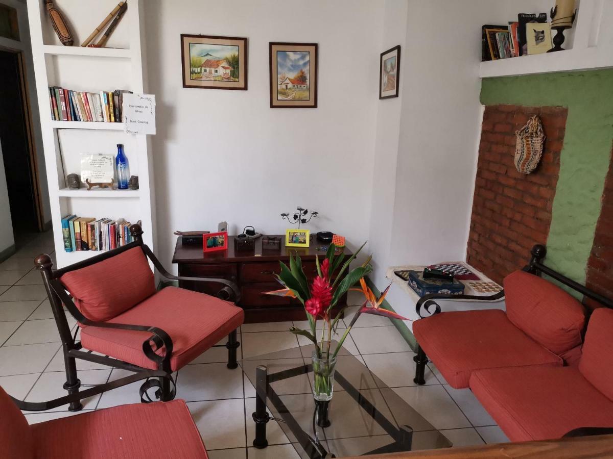 Hostel Shakti Сан Хосе Екстериор снимка